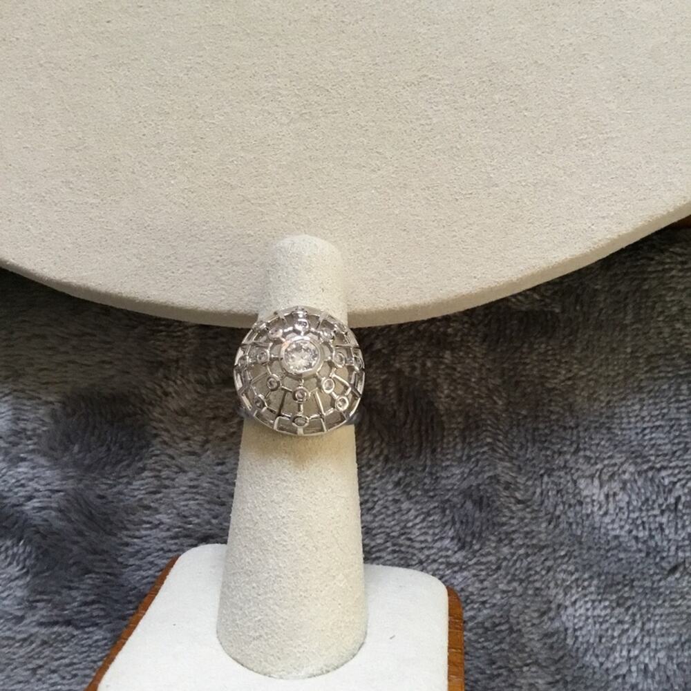 Sterling Silver Unique Round Crystal Ring